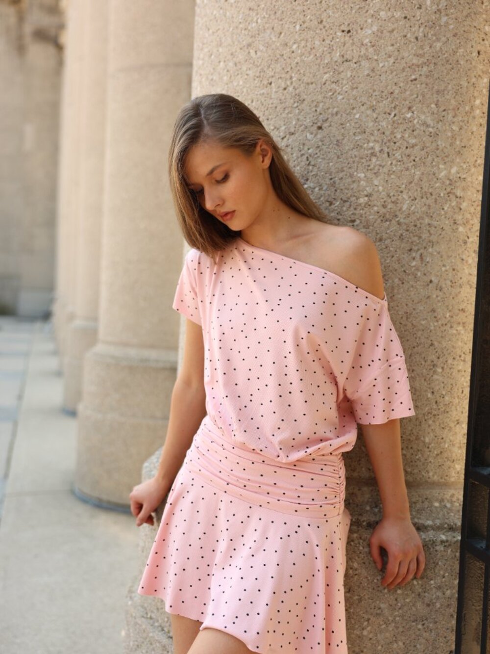 VIVI DRESS - Picture 2 of 4